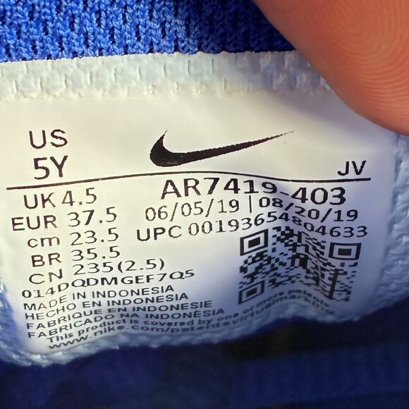 Nike Air Max Oketo Blue Red Lightweight Running Shoes AR7419-403 Youth Size 5Y - Picture 9 of 10